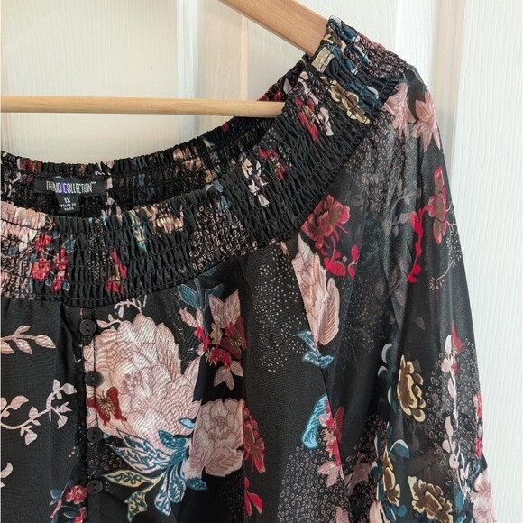 The Pyramid Collection Butterfly Floral Dark Romance Tunic Kimono 1X - Picture 4 of 13